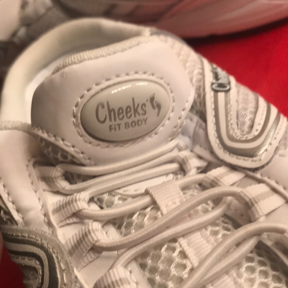 Never Worn Mules - image 5